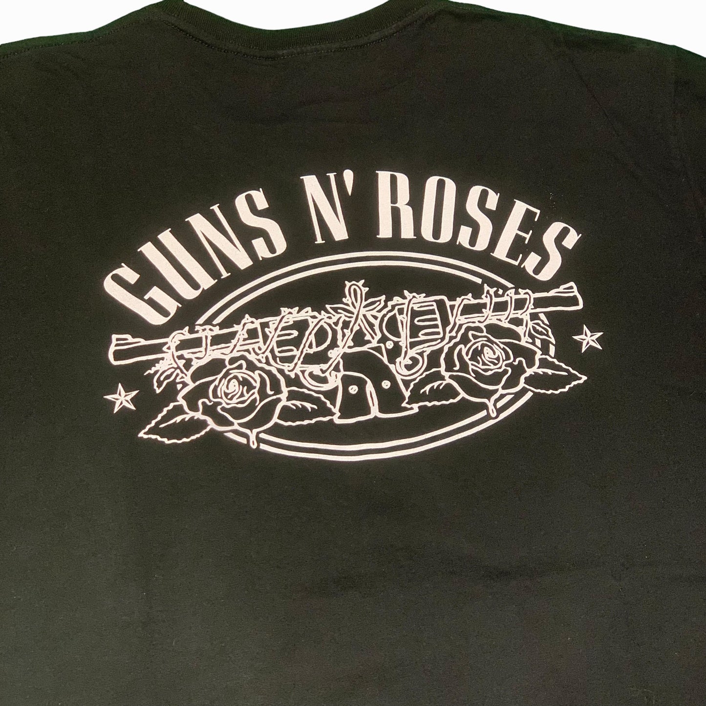 GUNS AND ROSES BARBED WIRE TEE